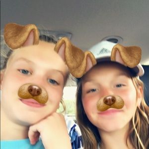 Meet your Posher, Addison